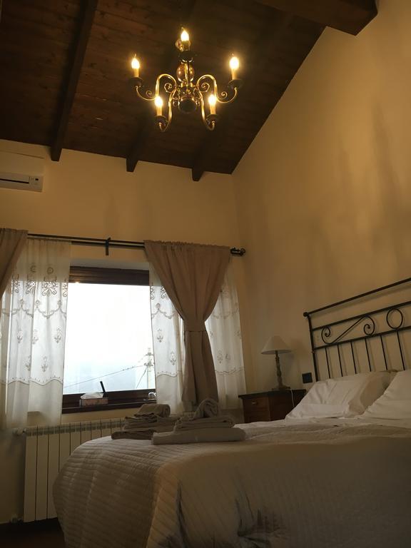 Agriturismo Nonna Du กาวี ภายนอก รูปภาพ