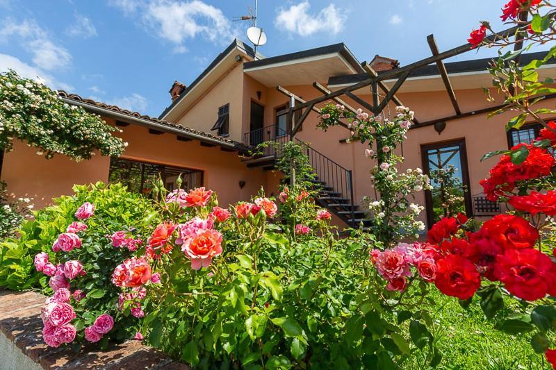 Agriturismo Nonna Du กาวี ภายนอก รูปภาพ