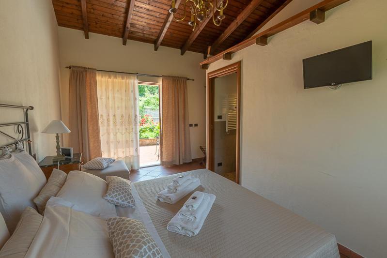 Agriturismo Nonna Du กาวี ภายนอก รูปภาพ
