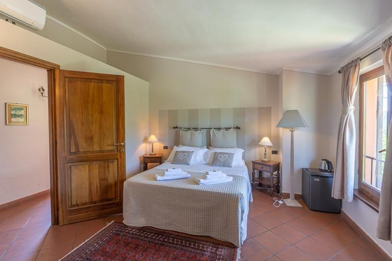 Agriturismo Nonna Du กาวี ภายนอก รูปภาพ